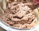 A picture of step 5 of Easy Chocolate Cupcakes.