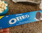 A picture of step 1 of Oreo rice crispes bar.
