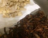 A picture of step 1 of Oyster Mushroom Biriyani.