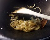 A picture of step 4 of Prawn Stir Fry.