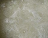 Foto langkah ke 1 dari resep Kue Bihun Manis.