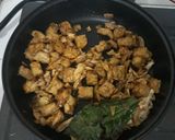 Foto langkah ke 4 dari resep Oseng tempe ayam.