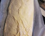Foto del passaggio 4 della ricetta Pane con lievito madre