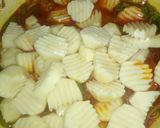 A picture of step 2 of Potato porridge.