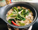 รูปขั้นตอนการทำที่ 4 ของ ต้มยำไก่ใส่เห็ด🐔🐔