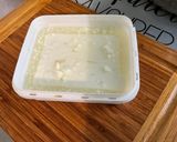 Une image de l'étape 7 de Salade de poireaux, tomates et concombre à la feta.