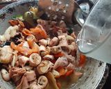 Foto langkah ke 4 dari resep Oseng Cumi Asin Pedas.