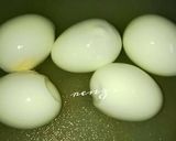 A picture of step 2 of Egg Fry.