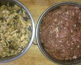 A picture of step 1 of Ba-wan (Taiwanese Meatball).