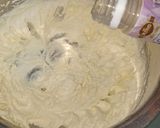 A picture of step 2 of Orange cake.