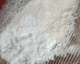 Foto langkah ke 4 dari resep Bolu Caramel Mini 1 Telur Takaran Sendok.