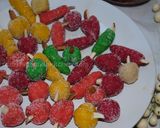 A picture of step 18 of Persian Mulberry marzipan sweets (Tut شیرینی بادامی).