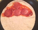 A picture of step 3 of Pizzadillas.