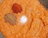 A picture of step 3 of Methi Matar Malai.