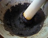 A picture of step 4 of Spinach and Egoma (Wild Sesame) Seeds Tossed with Miso.