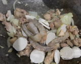 Foto langkah ke 5 dari resep Kwetiau Goreng.