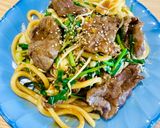 Hình bước làm 7 của món Mì Udon Xào Thịt Bò