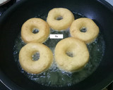 Foto langkah ke 3 dari resep Resep Donat Lembut Tanpa Kentang.
