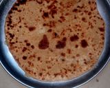 आलू का पराठा(aloo ka paratha recipe in hindi) रेसिपी चरण 5 फोटो