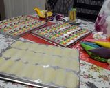 Foto langkah ke 4 dari resep Lidah Kucing Rainbow.