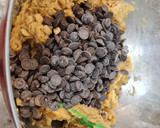 Foto del paso 3 de la receta: Galletas de nueces y chocolate