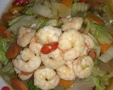 Foto langkah ke 6 dari resep Capcay Udang Kuah Pedas.