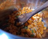 Foto del paso 3 de la receta: Arroz con calabaza y huevo a la plancha (Instant Pot)