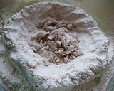 Teljes kiőrlésű kelt tészta/Teljes kiőrlésű pizzatészta recept fázis 2 fotója