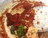 A picture of step 3 of Bhindi ka salan.
