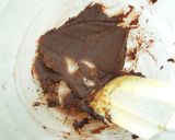 A picture of step 4 of Slightly Bitter Chocolate & Coffee Cookies.