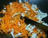 Foto langkah ke 4 dari resep Bihun Goreng.