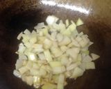 A picture of step 3 of My Tomato Garlic and Onion Chicken in Wine Sauce 😀💚.