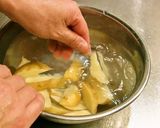 A picture of step 2 of Thick Potato Wedges with Skins.