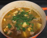 Foto del paso 10 de la receta: Marmitako con atún y gambas en olla cocotte