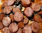 A Real Meat-lovers Pizza and Cheesy Pizza recipe step 5 photo