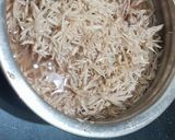A picture of step 1 of Sweet potato 'Khis' (Grated Sweet potato).