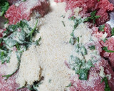 Foto del paso 4 de la receta: 🥩 Filetes rusos a la Cristi
