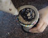 A picture of step 7 of Loaded shake/ Chocolate Milk shake.