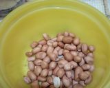 Foto langkah ke 1 dari resep Sayur Asem Kacang tanah.