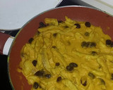 Foto del paso 7 de la receta: Pollo en salsa con manzana y pasas