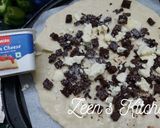 A picture of step 3 of Chocolate Pizza.