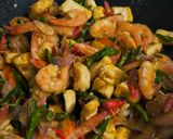 Foto langkah ke 3 dari resep Udang Tumis Saus Tiram.