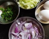 এগরোল(Egg roll recipe in Bengali) রেসিপির ধাপ 2 ছবি