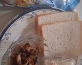A picture of step 1 of Grilled bbq sandwich.