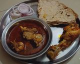 A picture of step 3 of Hyderabadi Chicken thali.