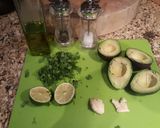 A picture of step 1 of Creamy Avocado Pasta.