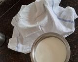 A picture of step 2 of Kesar Elaichi shrikhand.
