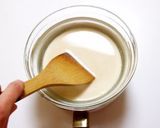 A picture of step 3 of Fluffy and Rich Kinako Soy Flour Mousse.
