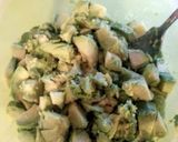 A picture of step 1 of Sammie's Game Day Guacamole.
