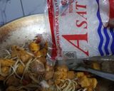 Foto langkah ke 6 dari resep Tumis Tahu Gembus Kecambah.